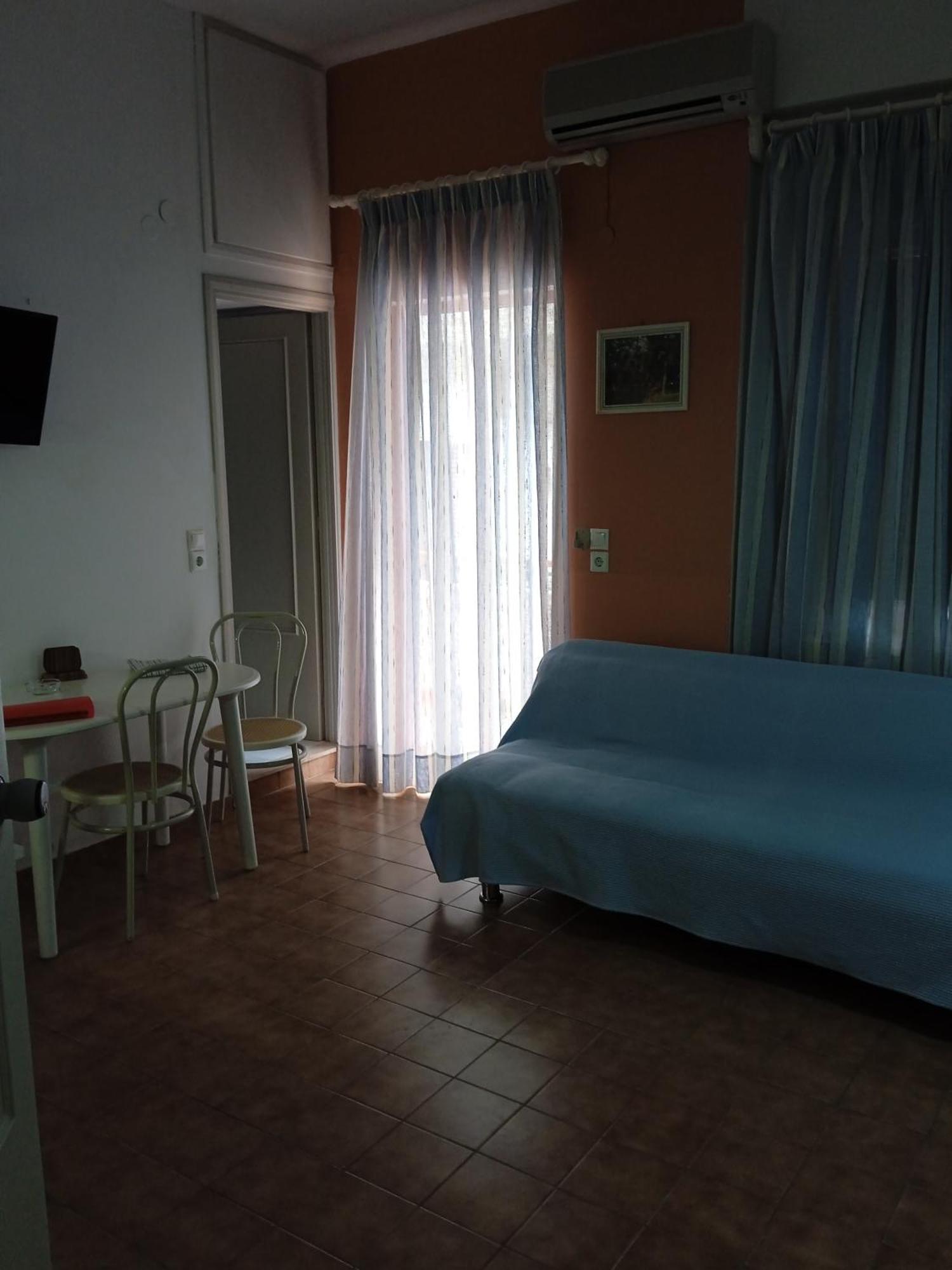 Ilona Apartments Chania Kato Daratso Room photo