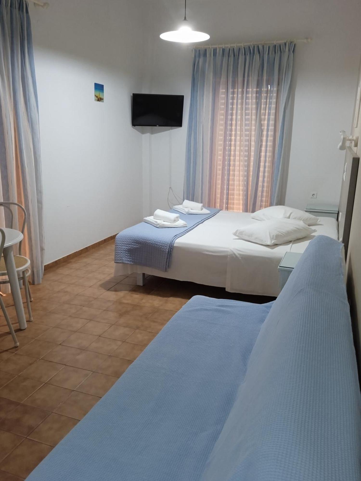 Ilona Apartments Chania Kato Daratso Room photo